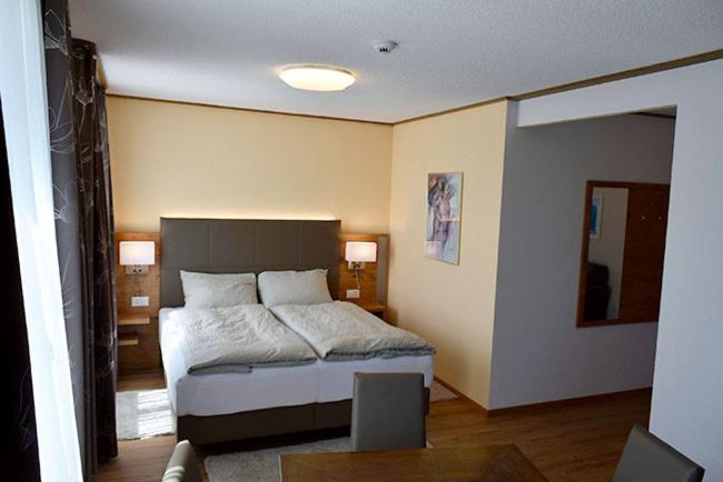לנגנאו Hotel Emmental מראה חיצוני תמונה